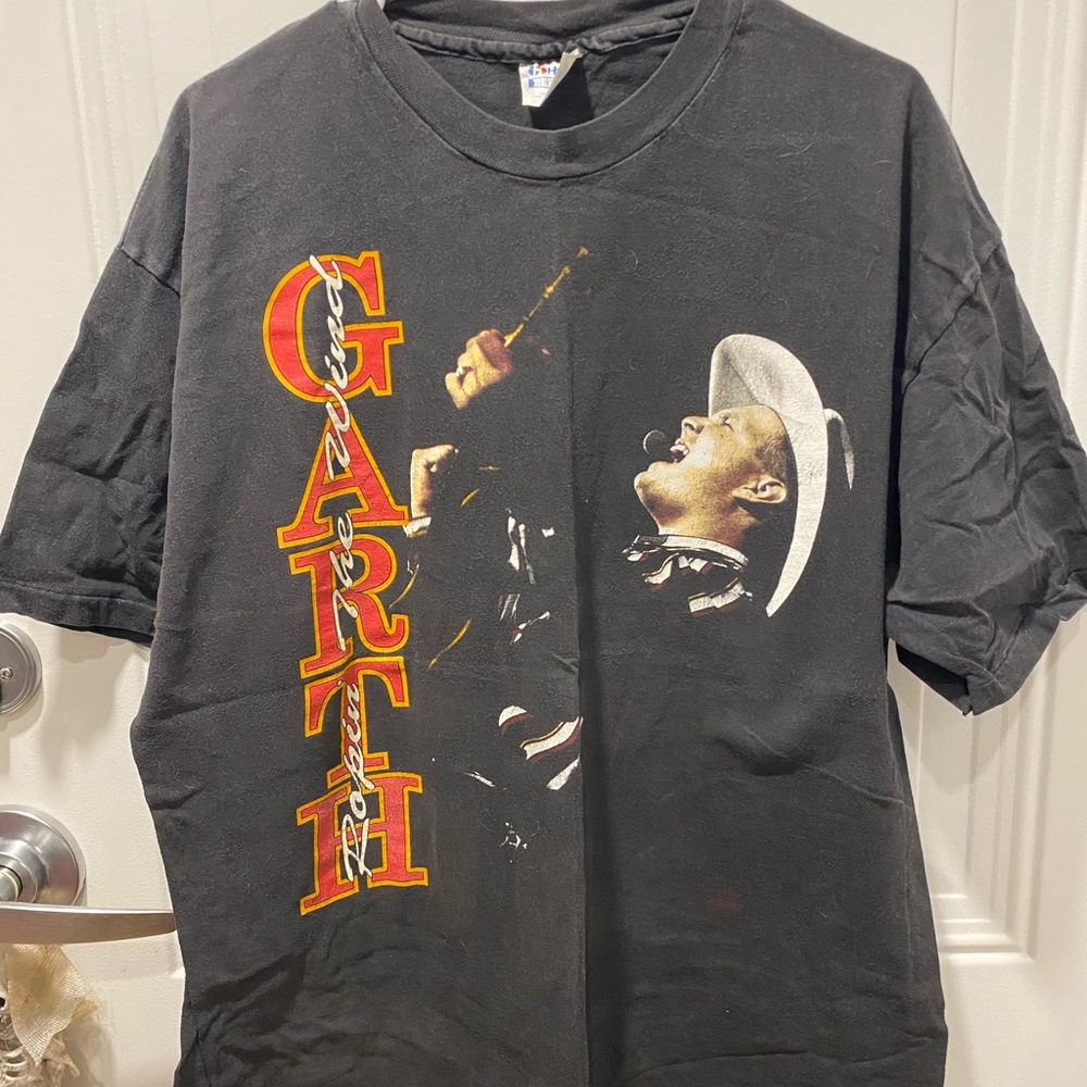 Garth Brooks T Shirt